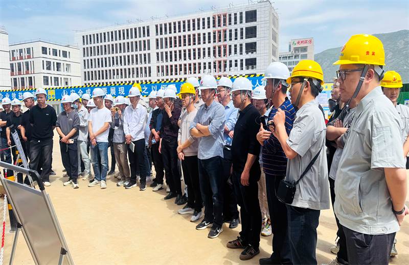 2025年4月17日，由莆田市涵江区住房和城乡建设局主办、BJL平台三建承办的钢筋安装工程质量防控现场交流会在联东U谷·涵江海峡智造产业谷一期成功召开。